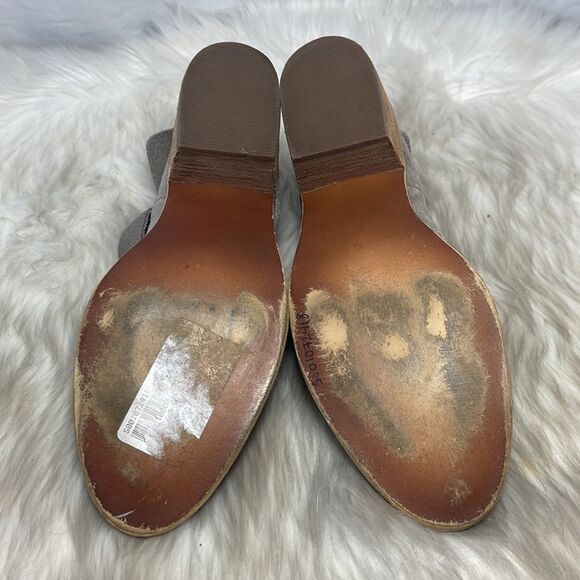 BP. Grey Suede Cuffable Pull On Booties Sz 6 - Picture 6 of 6